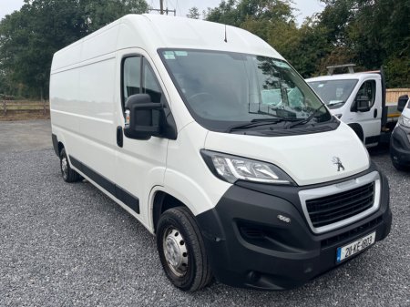2021 Peugeot Boxer 