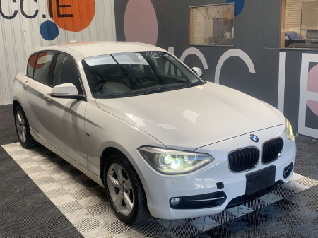 2015 BMW 1 Series BMW 1 Series 116I Sport / 50k KMs / Reverse Camera + Parking Sensors / BMW 1 Series Automatic