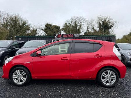 2013 Toyota Aqua 1.8 Hybrid €5,995