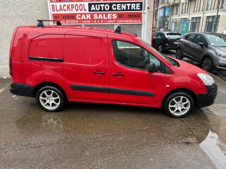 2016 Peugeot Partner ACCESS 90 LONG BODY 4DR
