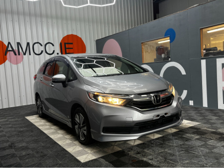 2019 Honda Shuttle 1.5 HYBRID / 62k KMs / Adaptive Cruise, Reverse Camera & More