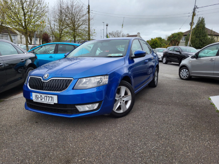 2015 Skoda Octavia 1.6 TDI CR 105BHP DSG Ambition €12,799