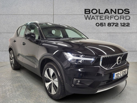 2020 Volvo XC40 D3 DIESEL (150hp) Momentum Auto