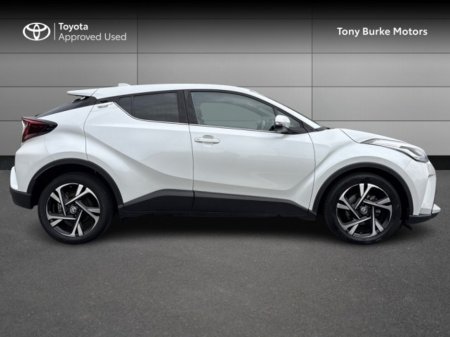 2022 Toyota C-HR Sport - 1.8 Hybrid - Excellent Features - Automatic - EUR 190 Tax - NCT’d Until April 2026 // Remote Central Locking // Front Electric Windows // Rear Electric Windows // Electric Mirrors // Hea €27,899