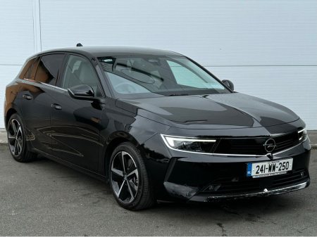 2024 Opel Astra *DEMO* Elegance | 1.6 PHEV | Auto | 5DR