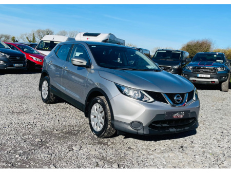 2016 Nissan Qashqai 1.5 DSL XE E6 4DR €7,999