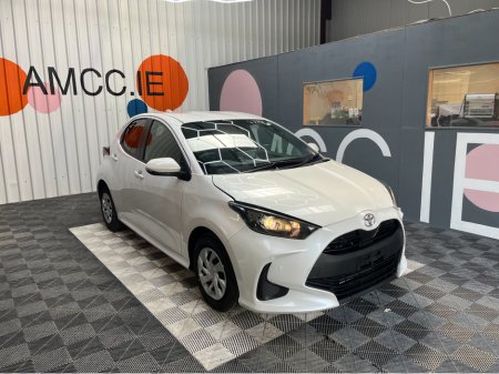 2023 Toyota Yaris €19950 YARIS AUTOMATIC 1.0 PETROL  15k KMs / REVERSE CAMERA & MORE