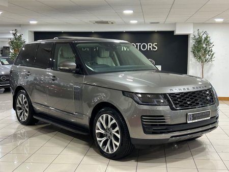 2019 Land Rover Range Rover P400e VOGUE HYBRID (404 BHP)=LOW MILES//HUGE SPEC=PAN ROOF//FULL SERVICE HISTORY=191 D REG=ONLY €170 ANNUAL ROAD TAX//TAILORED FINANCE PACKAGES AVAILA