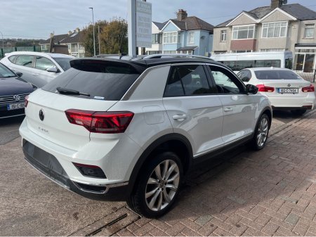 2022 Volkswagen T-Roc 2.0 TDI sport €32,000
