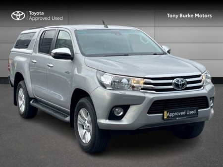 2019 Toyota Hilux - Double Cab SR5 - 2.4 D4D - 6 Speed Manual (EUR 27,950 + VAT = EUR 34,379 VAT Inclusive) Commercial-Light // Remote Central Locking // Front Electric Windows // Rear Electric Windows // Electric Mirr