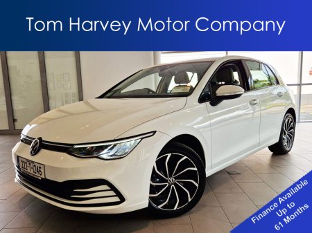 2022 Volkswagen Golf LIFE 1.0 TSI MHEV 110HP + 17 Venturas