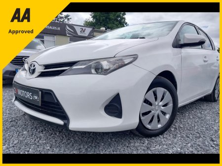 2014 Toyota Auris 1.4 D-4D TERRA S/S 5DR