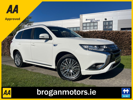 2020 Mitsubishi Outlander 2.4 PHEV Design*Petrol Plug In Hybrid*Full Service History*Reverse Camera*One Owner*AA & Simi Approved Dealer 2025