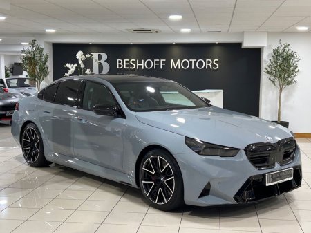2025 BMW M5 4.4 V8 HYBRID=ONLY 6000 MILES//BALANCE OF BMW WARRANTY UNTIL 2028=HUGE SPEC//PAN ROOF=TAILORED FINANCE PACKAGES AVAILABLE