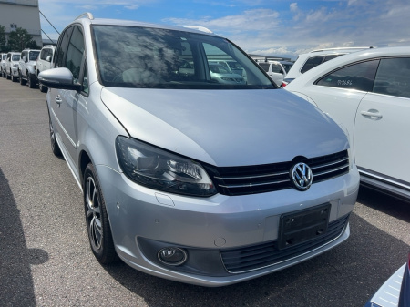 2013 Volkswagen Touran HIGHLINE 1.4 PETROL AUTOMATIC 7 SEATS