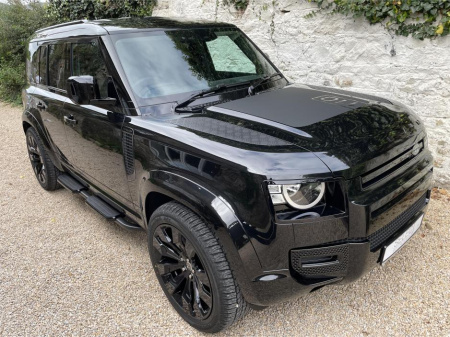 2021 Land Rover Defender 110 D250 URBAN SOLD