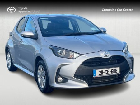 2021 Toyota Yaris 1.0 LUNA 4DR