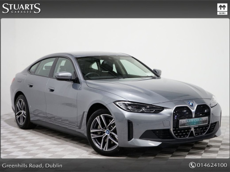 2024 BMW i4 *TECH PACK* I4 eDrive 35 SPORT SKYSCRAPER GREY WITH HALF BLACK LEATHER SPORT SEATS, HEADS UP DISPLAY, HARMAN KARDON, ADAPTIVE CRUISE CONTROL PREP €39,945