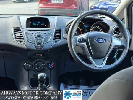 2014 Ford Fiesta 1.25 STYLE 60BHP 5DR ARGENTO €7,995
