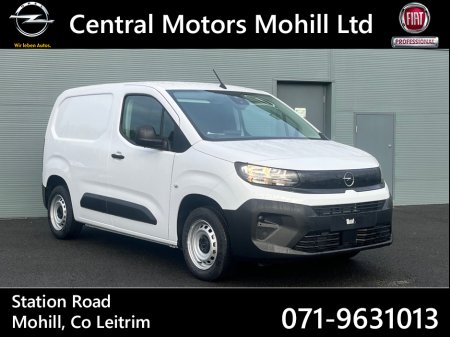 2025 Opel Combo *252 Reg * Komfort 1.5 100 BHP | €19,295