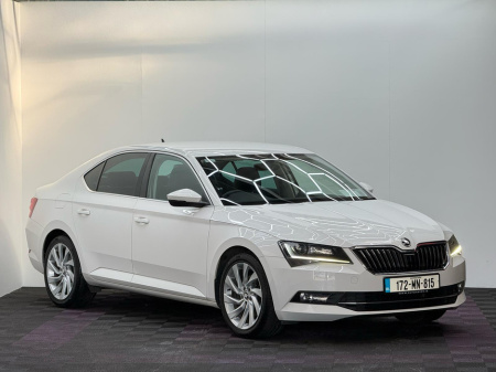 2017 Skoda Superb  €17,450