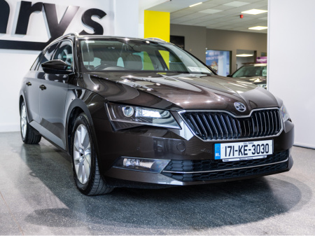 2017 Skoda Superb COMBI STYLE 1.6 TDI 120HP 4DR