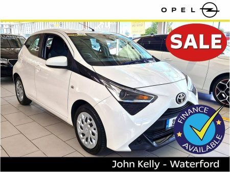 2021 Toyota Aygo 1.0 VVT-i x-play Smartphone