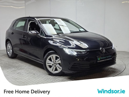2023 Volkswagen Golf 2.0 TDI 115HP Life €29,995