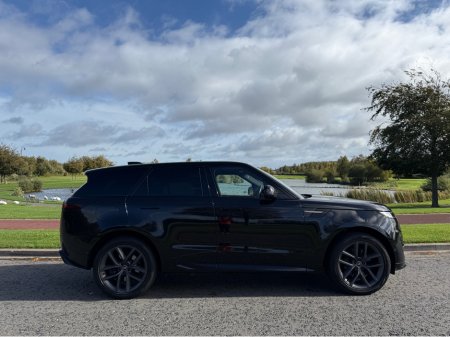 2022 Land Rover Range Rover Sport New Model Sport P440e €82,950