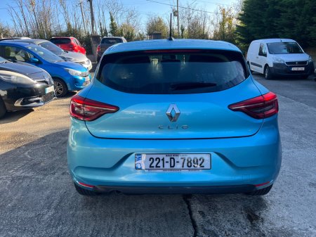 2022 Renault Clio Dynamique TCe 90 €15,950