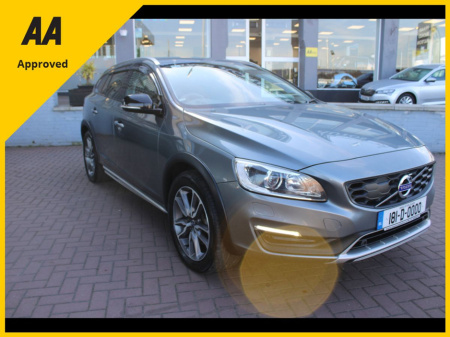 2018 Volvo V60 2.0D4 CROSS COUNTRY SE LUXURY 190BHP 5DR ESTATE AUTOMATIC // STUNNING CAR // HEATED SEATS // BUY WITH CONFIDENCE AA AND SIMI APPROVED DEALER // FINANCE ARRANGED // ALL TRADE INS WELCOME //