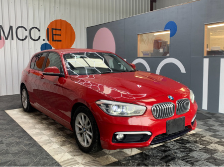 2015 BMW 1 Series 118i STYLE / 53k KMs / Reverse Camera & Cruise Control