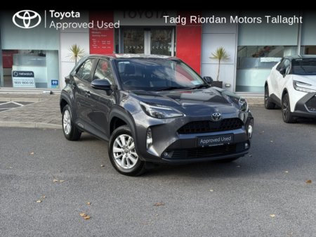 2025 Toyota Yaris Cross LUNA