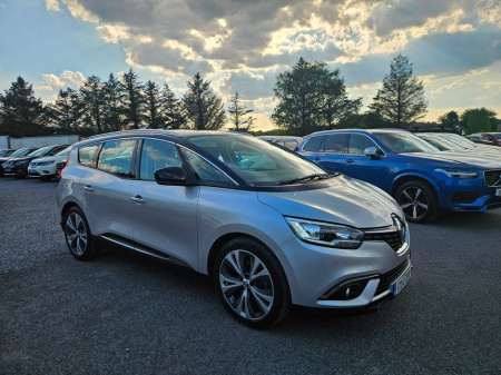 2017 Renault Scenic Dynamique NAV DCI 4DR