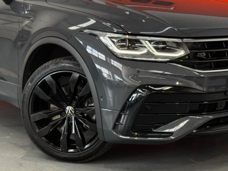 2024 Volkswagen Tiguan BLACK EDITION TSI DSG #74