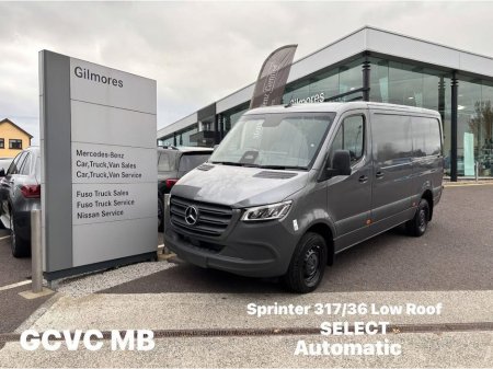 2025 Mercedes-Benz Sprinter 317 MWB Low Roof RWD