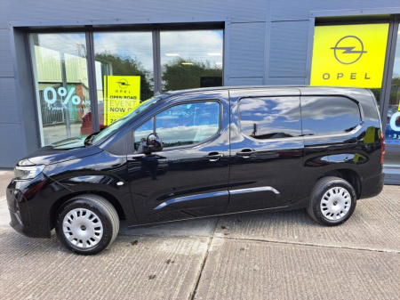 2024 Opel Combo  €23,950