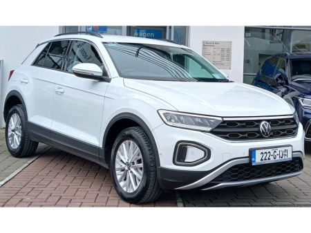 2022 Volkswagen T-Roc Life 2.0 TDI 116 BHP *REAR VIEW CAMERA, DUAL CLIMATE CONTROL*