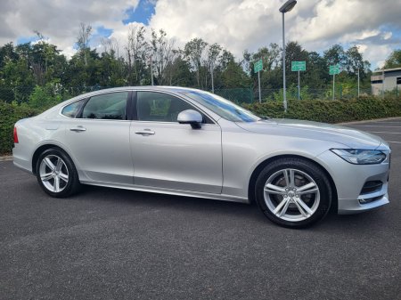 2021 Volvo S90