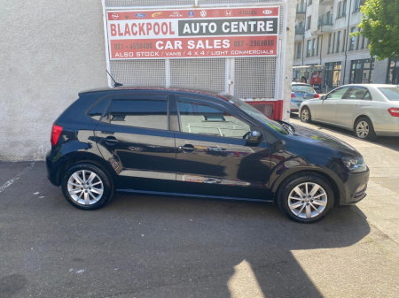 2016 Volkswagen Polo DBA-6RCJZ €13,500