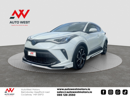 2019 Toyota C-HR 2019 TOYOTA C-HR LUNA SPORT SELF CHARGING HYBRID