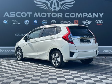 2014 Honda Fit Auto hybrid €9,250