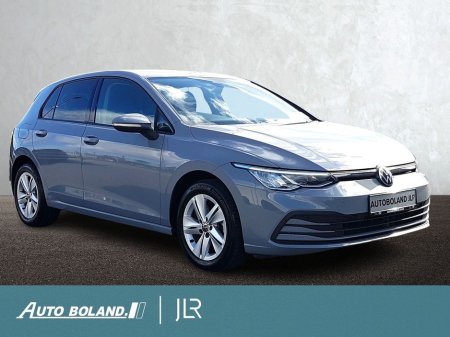 2024 Volkswagen Golf 2.0 TDI 115HP Life - LED Auto Lights, Ambient Lighting, Wireless Phone Charger