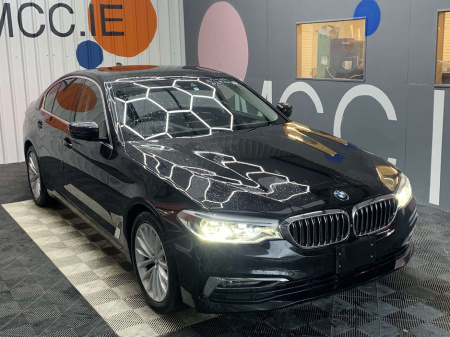 2019 BMW 5 Series BMW 520D 523D LUXURY AUTOMATIC / Leather Seats / Reverse Camera / BMW 5 Series Automatic 520d Automatic