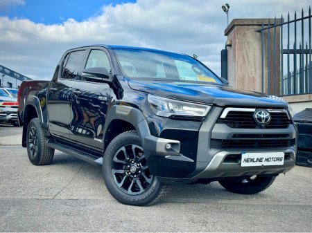 2023 Toyota Hilux INVINCIBLE X!! 2.8!!