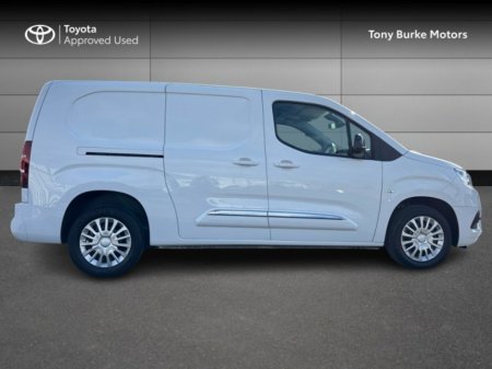 2023 Toyota Proace City - Long Wheel Base - Camera Edition - 1.5 GX - Manual - Double Sliding Doors // Front Electric Windows // Rear Electric Windows // Electric Mirrors // Heated Mirrors // Air Conditioned €17,885