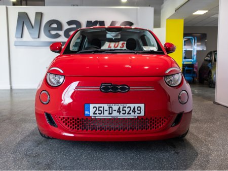 2025 Fiat 500e ICON 42KWH 3DR AUTO €23,450