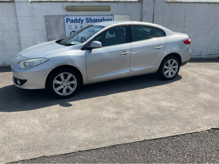 2011 Renault Fluence 1.5 DCI 110 TOMTOM E5 110TOMTOM ED 4DR €3,750