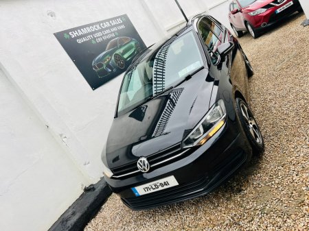 2017 Volkswagen Touran  €8,950