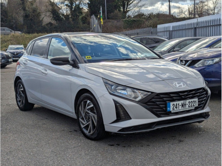 2024 Hyundai i20 1.25i Deluxe Plus *JUST IN*